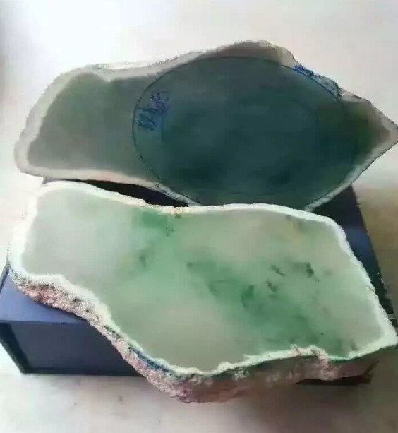 鬼花下面就是花