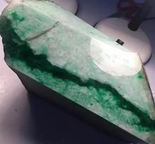 图4 种极差，但是色极浓